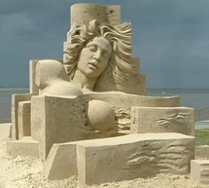 Sandskulptur beim Sandart Festival